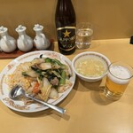 麗香 - 五目チャーハン、サッポロ黒ラベル中瓶
