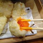 切麦や 甚六 - ざるうどん（特盛）、親子天1,350円