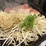 焼肉 ホルモン 坂上 裏なんば - 