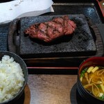 感動の肉と米 草加店 - 