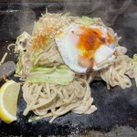 うま成屋 - 塩だれ焼きそば