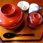 小淵沢 井筒屋 - 白焼丼（中）