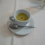 カンブーザ - アミューズ（白菜のスープ）