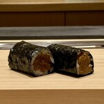 鮨 めい乃 - 追加：干瓢巻き（半分）
      美味しいです♪
      江戸前寿司の締めとして、干瓢巻きが1番落ち着きます♪