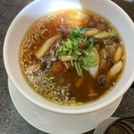 剣閣 - トライアングルランチ　1,200円　の海蛎湯麺