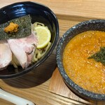 石焼つけ麺 繋 - 料理写真: