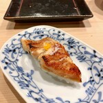 鮨金 - 穴子・塩。