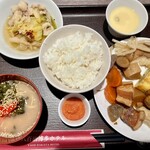 Yaoji Hakata Hoteru Resutoran Horiburu - 朝食1日目