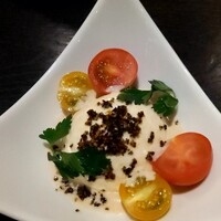 隠れ房 川崎店 - 花畑モッツアレラ