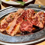 熟成焼肉 肉源 - 熟成ハラミ・カルビ