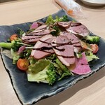 海猫屋 - たっぷり糸島野菜の合鴨のサラダ