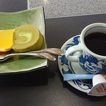 佐賀牛レストラン季楽 - 甘夏ゼリーと嬉野抹茶のロールケーキ