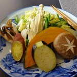 佐賀牛レストラン季楽 - 野菜も10数種類あってなかなかのボリュームです