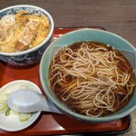 蕎麦処 巴屋 - ミニカツ丼とかけそばのセット1150円