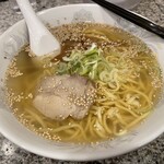 Chinrai Souhonten - 塩ラーメン。700円ぐらい