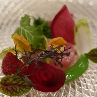 レザン ドール - マリネしたブリと野菜の数々。