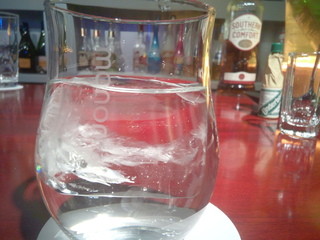 manon - 〆にお冷を頂いたら、こんなオサレなグラスで頂けました。