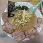 ラーメンかいざん - ネギチャーシューラーメン