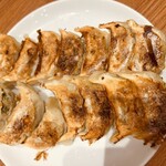 餃子菜館 勝ちゃん - 