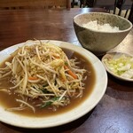 紅梅軒 - 料理写真:野菜炒め　半ライス