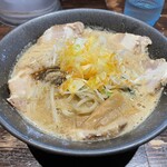 麺や 蒼 - チャーシュー麺