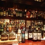 カフェバー・ケー - 華麗なバックバー