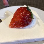 リストランテ プレーゴ - ヘタは、実はちゃんと切ってある。さすが。