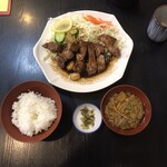 まつもとの来来憲 - 大とんてき定食 税込1,900円 とんてき以外おかわり可