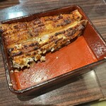 うなぎ 魚政 - 前半は食いにくかった‥。