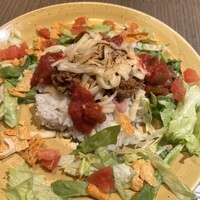 COLONIAL BEACH 横浜ハンマーヘッド - 