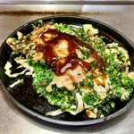 Hiroshima Okonomiyaki Koukouya - とん平焼き