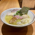 ジャパニーズ ラーメン 五感 - 