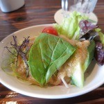 シギグラカフェ - ランチのサラダ