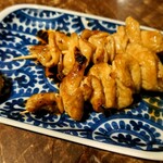 Motsuyaki Tonton - 豚串　しろ（タレ）二本より　260円