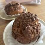 パティスリー リョーコ - フォークとか不要、手で持ってかぶりついてください！