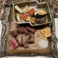 宮崎尾崎牛 鉄板焼き 吟 梅田ヒルトンプラザウエスト - 尾崎牛と焼き野菜