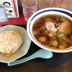 手打ラーメン 珍来 - 