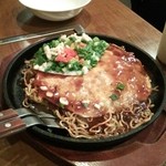 Okonomiyaki Akibou - 広島風お好み焼き