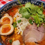 ティーヌン - トムヤムクン麺