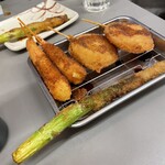 Nihon Ichi No Kushi Katsu Yokoduna - 