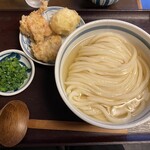 Udon Dainingu Yoshi - 