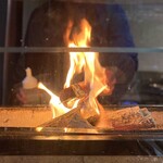 馳走西健一 - サバを炭焼きで…