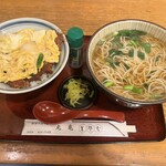 Marukame - カツ丼@800とそば大@300セット