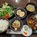 喜三郎農場 - 【2024/2】甲州とりもつ煮定食＋ミニサラダ＋ゆで卵