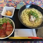 沖縄食堂 芭蕉布 - ソーキそばランチョンミート丼セット