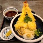 本格手打うどん おか泉 - ひや天おろし