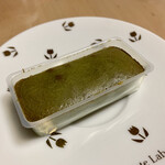 Itoukyuuemon - 宇治抹茶チーズケーキ みどりの散歩道 ¥250