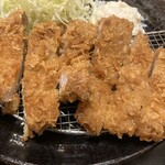 卯作 - 上ロースかつ定食