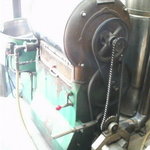 春秋館 - 店頭の焙煎機