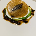 SEZANNE - モリーユ茸　ニンニクの芽　牡丹海老